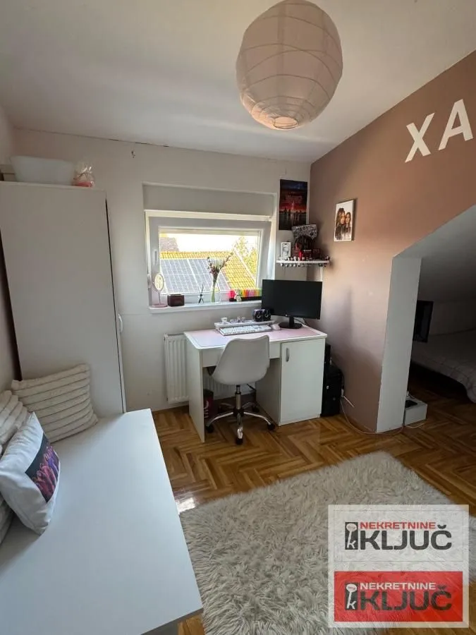 Prodaja, trosoban stan, 69m², Veternik, Novi Sad Sve Podlokacije