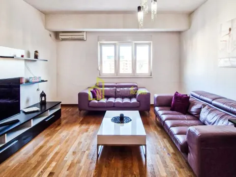 Rent, one bedroom apartment, 54m², City Kvart, Podgorica - image 2