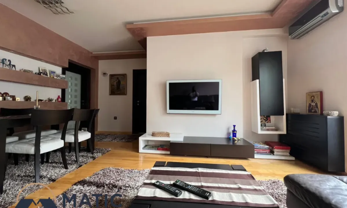 Sale, three bedroom apartment, 67m², Centar, Novi Sad