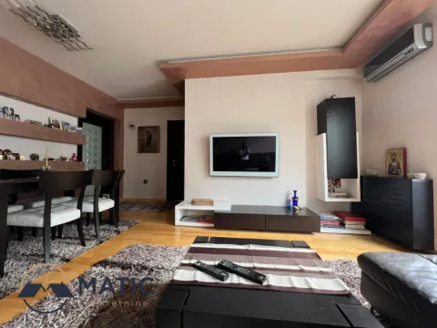 Sale, three bedroom apartment, 67m², Centar, Novi Sad