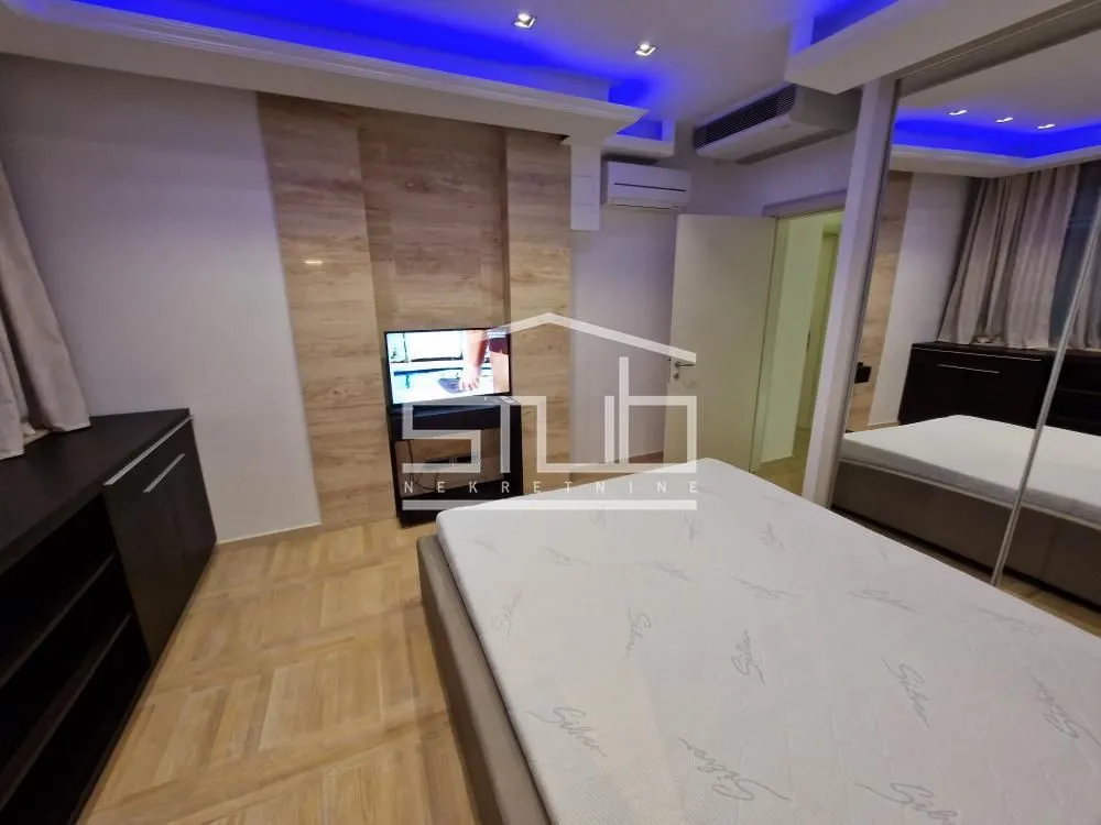Rent, four bedroom apartment, 148m², Savski Venac, Beograd