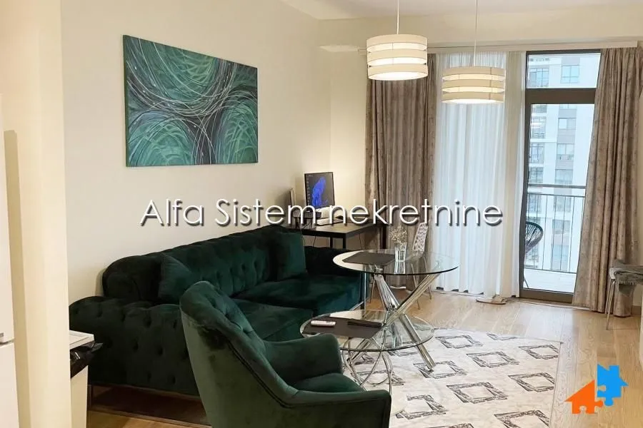 Izdavanje, dvosoban stan, 55m², Savski Venac, Beograd