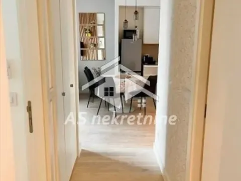 Izdavanje, trosoban stan, 75m², Savski Venac, Beograd - image 4