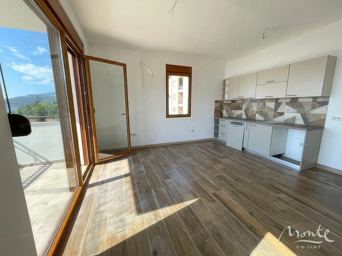 Prodaja, dvosoban stan, 87m², Kumbor, Herceg Novi