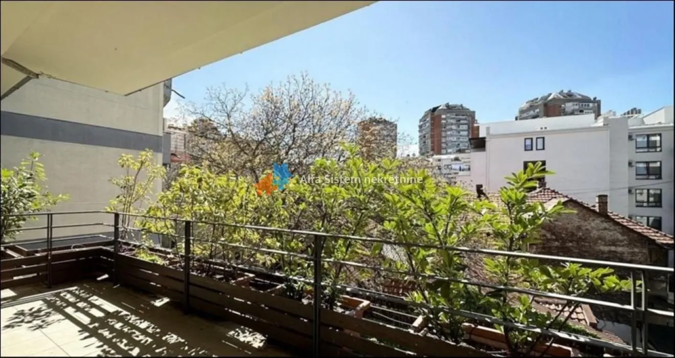 Izdavanje, stan, 176m², Kalenić Pijaca, Vračar Sve Podlokacije
