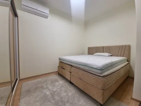 Rent, two bedroom apartment, 70m², Budva, Crna Gora - image 9