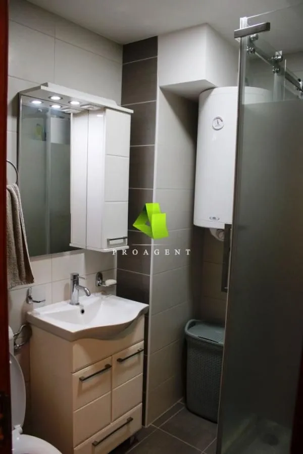 Rent, two bedroom apartment, 62m², Medijana, Niš