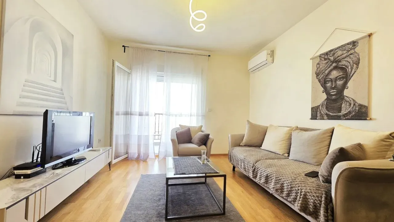 Rent, apartment, 49m², Stara Varoš, Podgorica