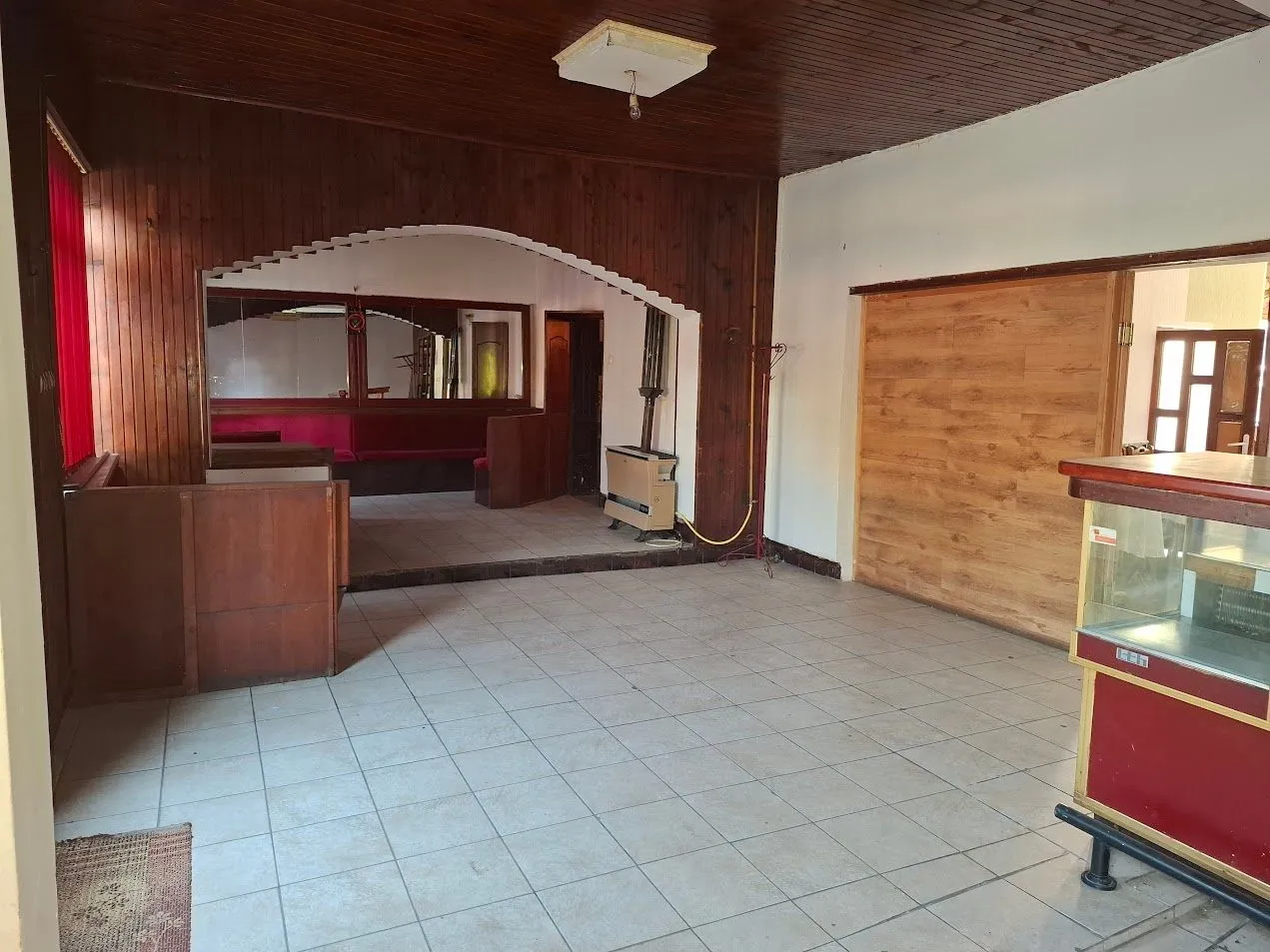 Prodaja, kuća, 300m², Temerin, Novi Sad