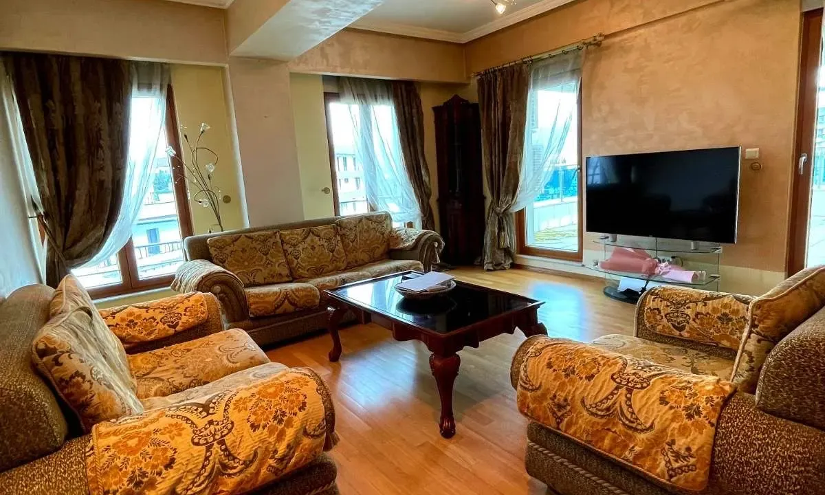 Rent, two bedroom apartment, 80m², Centar, Podgorica