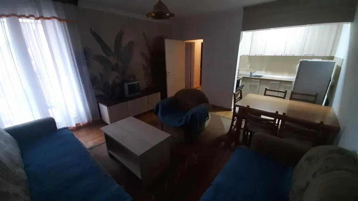 Izdavanje, dvosoban stan, 48m², Nova Detelinara, Novi Sad Sve Podlokacije