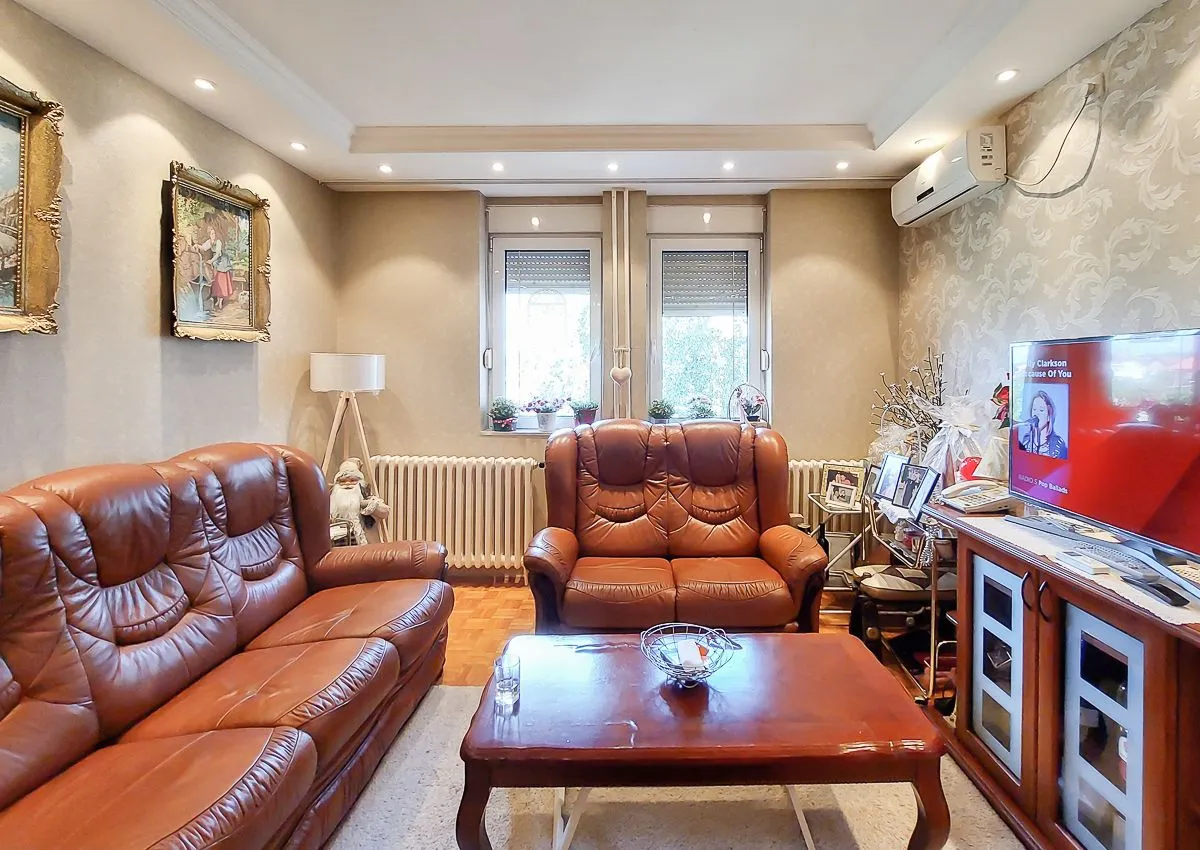 Prodaja, dvosoban stan, 69m², Babušnica, Srbija