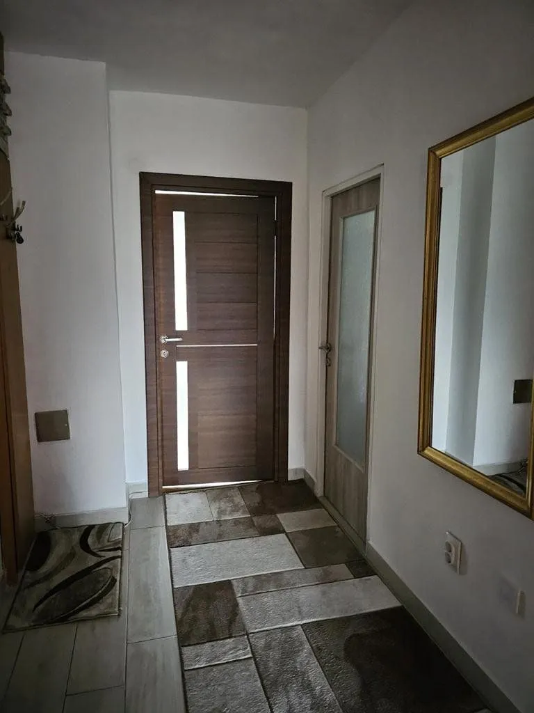 Izdavanje, dvosoban stan, 75m², Zabjelo, Podgorica