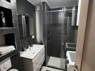 Izdavanje, dvosoban stan, 60m², Centar, Bar - image 14