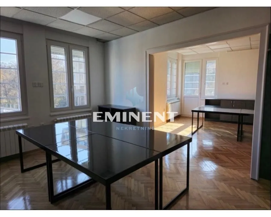 Rent, apartment, 135m², Stari Grad, Beograd