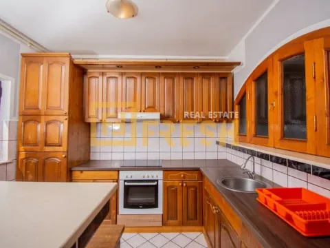 Izdavanje, dvosoban stan, 68m², Zagorič, Podgorica - image 9