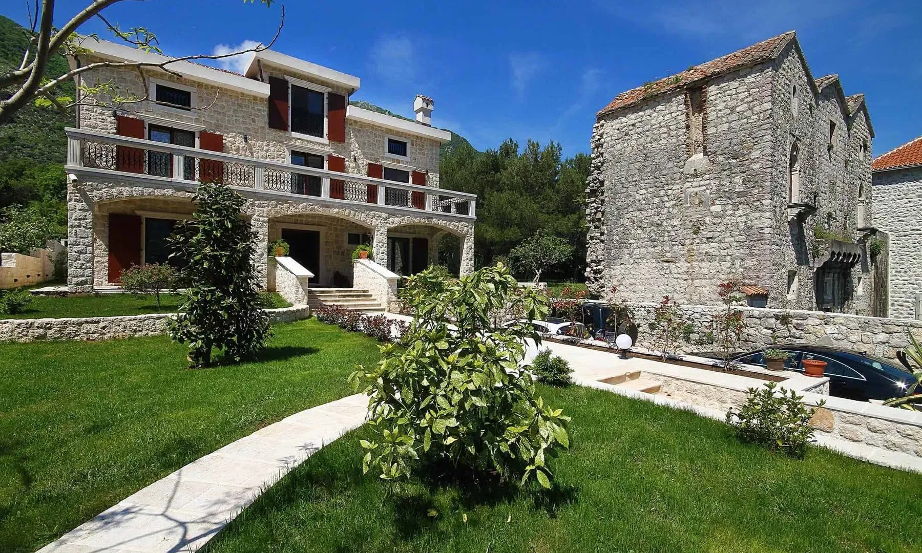 Sale, house, 497m², Prčanj, Kotor