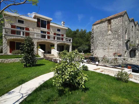 Sale, house, 497m², Prčanj, Kotor - image 8