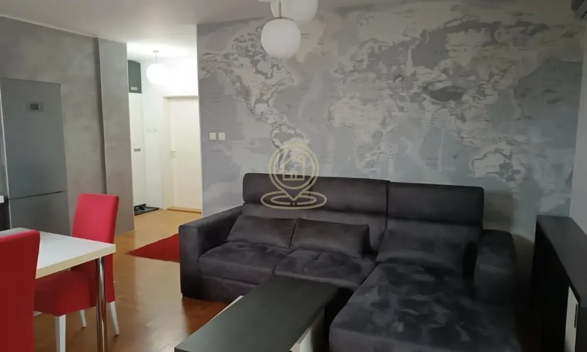 Prodaja, trosoban stan, 62m², Salajka, Novi Sad Sve Podlokacije