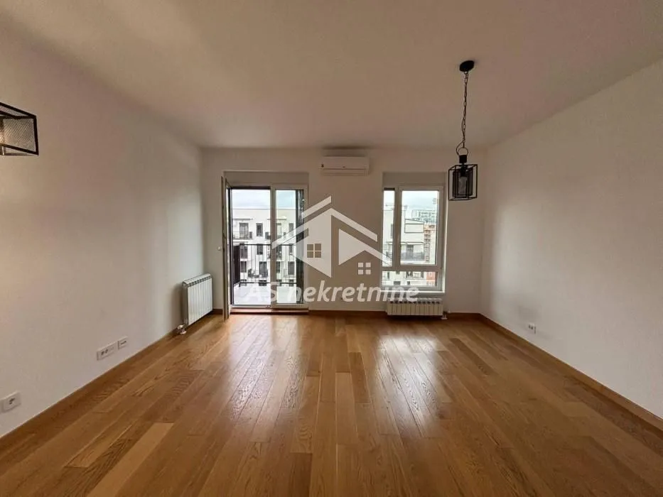 Izdavanje, jednosoban stan, 42m², Novi Beograd Blok 65, Novi Beograd Sve Podlokacije