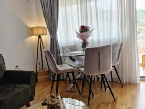 Prodaja, jednosoban stan, 39m², Centar, Tivat - image 8