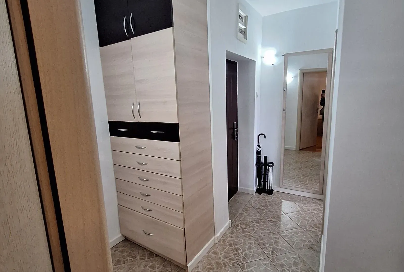 Rent, one bedroom apartment, 60m², Preko Morače, Podgorica