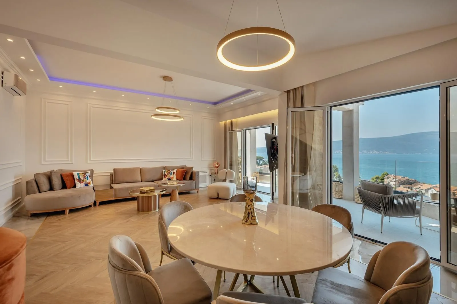 Rent, three bedroom apartment, 149m², Donja Lastva, Tivat