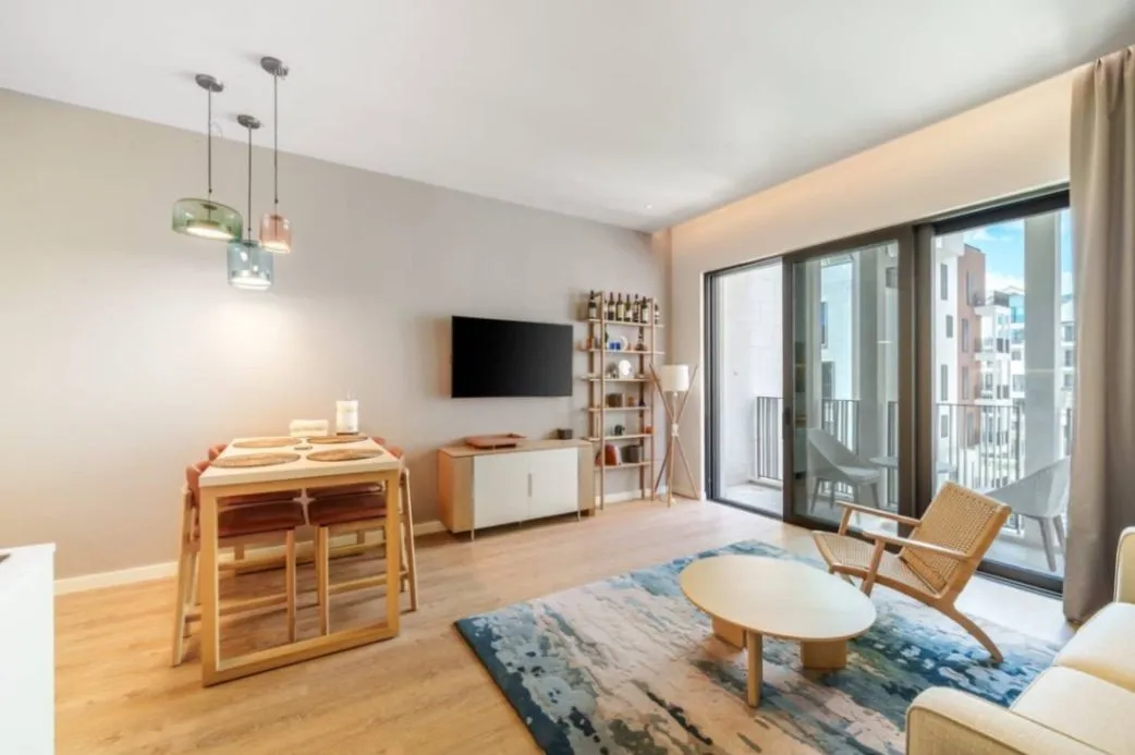 Prodaja, jednosoban stan, 55m², Centar, Tivat