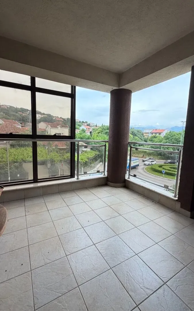 Rent, two bedroom apartment, 85m², Preko Morače, Podgorica