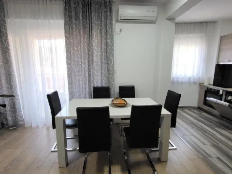 Sale, two bedroom apartment, 67m², Bečići, Budva - image 8