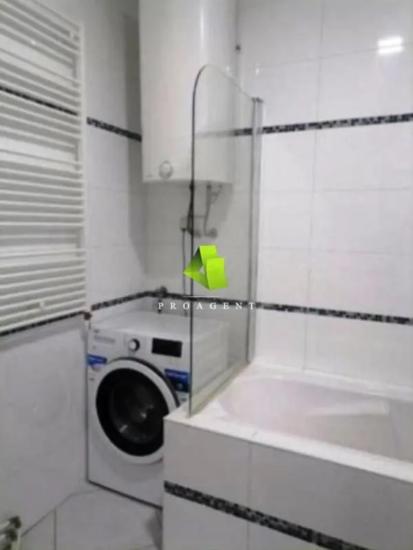 Izdavanje, kuća, 100m², Palilula, Niš