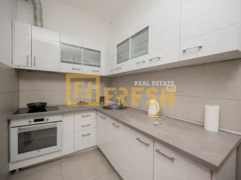 Izdavanje, jednosoban stan, 54m², Gorica C, Podgorica - image 10