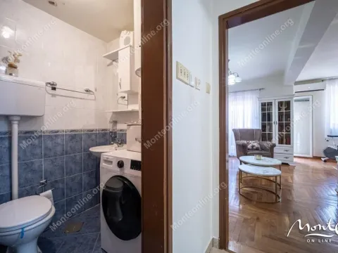 Sale, three bedroom apartment, 88m², Dobrota, Kotor - image 22