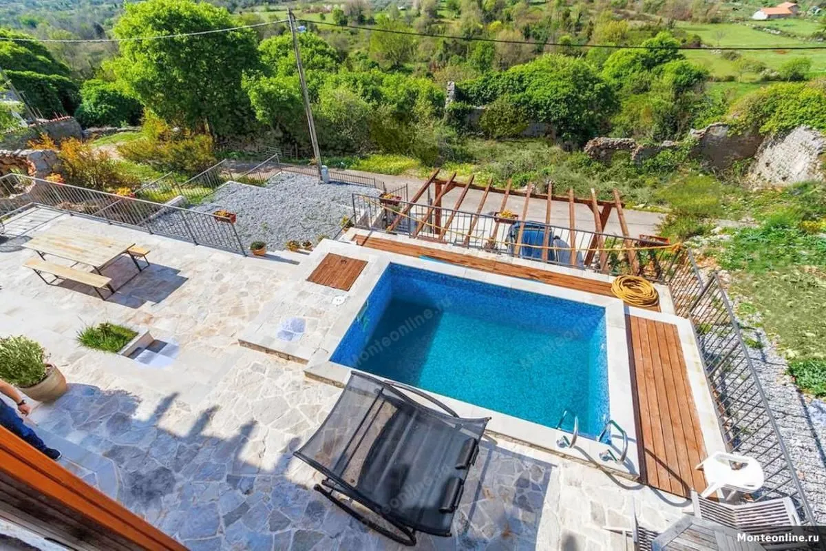 Sale, house, 220m², Zagora, Kotor