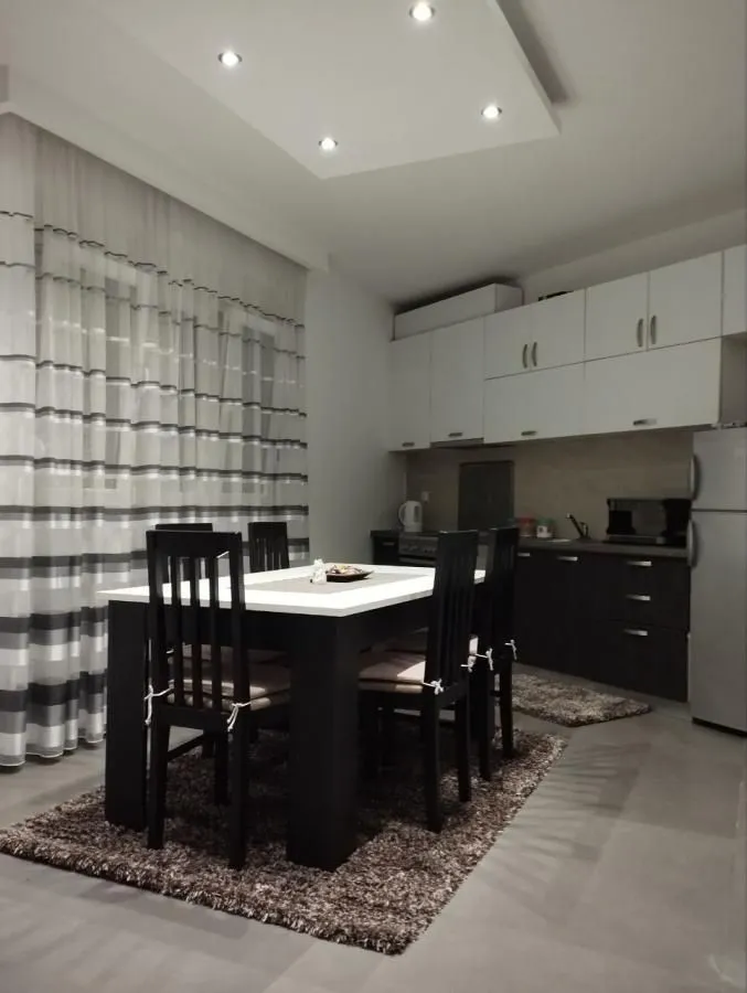 Rent, two bedroom apartment, 70m², Tivat, Crna Gora
