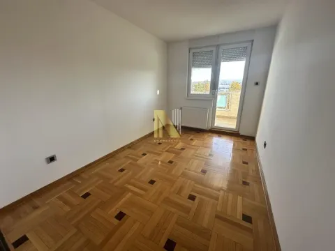 Izdavanje, četvorosoban stan, 115m², Bulevar patrijarha Pavla, Novi Sad Sve Podlokacije - image 10