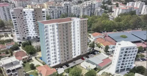 Prodaja, dvosoban stan, 74m², Centar, Bar - image 8