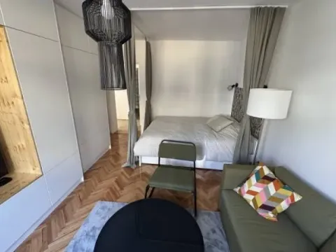 Rent, two bedroom apartment, 40m², Vračar Centar, Vračar Sve Podlokacije - image 6