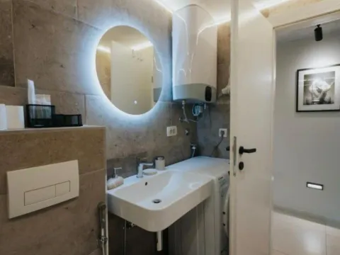 Prodaja, dvosoban stan, 65m², Petrovac, Budva - image 2