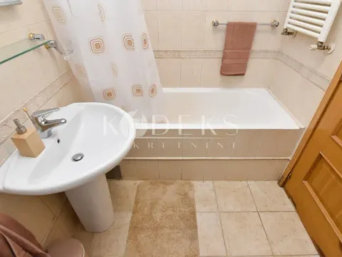 Izdavanje, jednosoban stan, 51m², Preko Morače, Podgorica - image 4