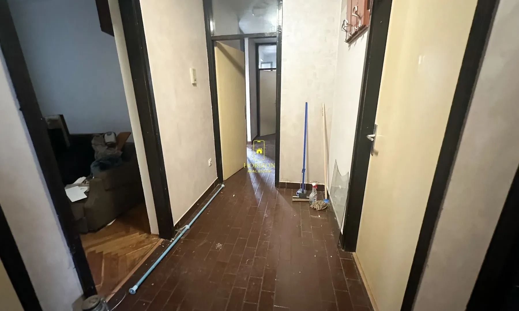 Prodaja, trosoban stan, 93m², Blok 6, Podgorica