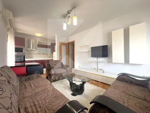 Rent, one bedroom apartment, 43m², Stari Aerodrom, Podgorica - image 1