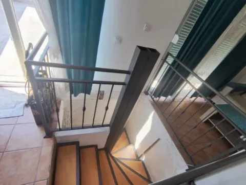 Izdavanje, trosoban stan, 100m², Lazi, Budva - image 9