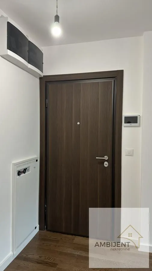 Prodaja, dvosoban stan, 44m², Ledine, Beograd