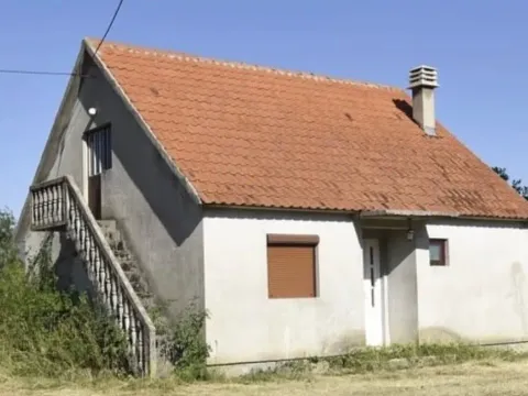 Prodaja, kuća, 210m², Brezovik, Nikšić - image 2