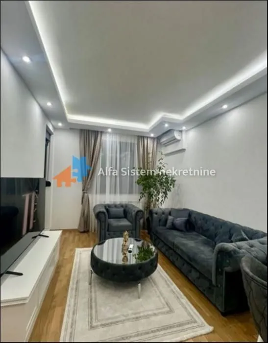 Prodaja, dvosoban stan, 42m², Banovo Brdo, Beograd