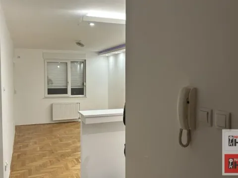 Prodaja, dvosoban stan, 54m², Nova Detelinara, Novi Sad Sve Podlokacije