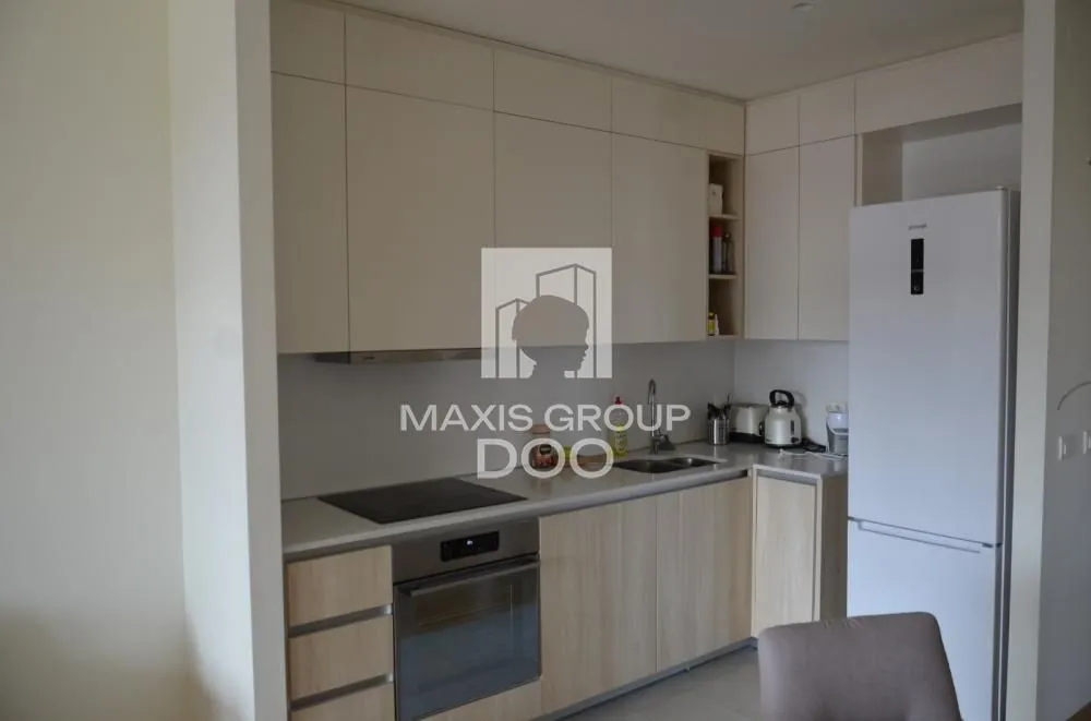 Sale, three bedroom apartment, 82m², Savski Venac, Beograd