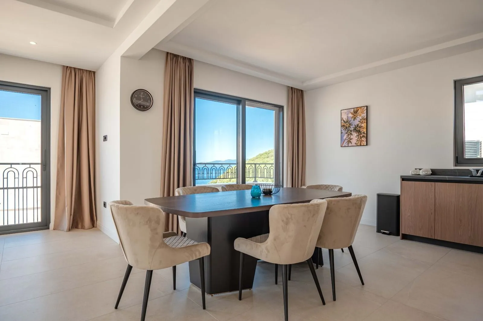 Prodaja, kuća, 318m², Reževići, Budva