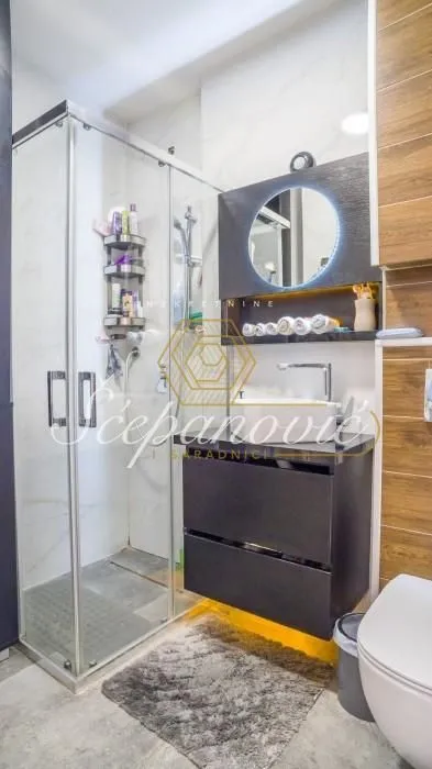 Sale, four bedroom apartment, 113m², Bulevar patrijarha Pavla, Novi Sad Sve Podlokacije